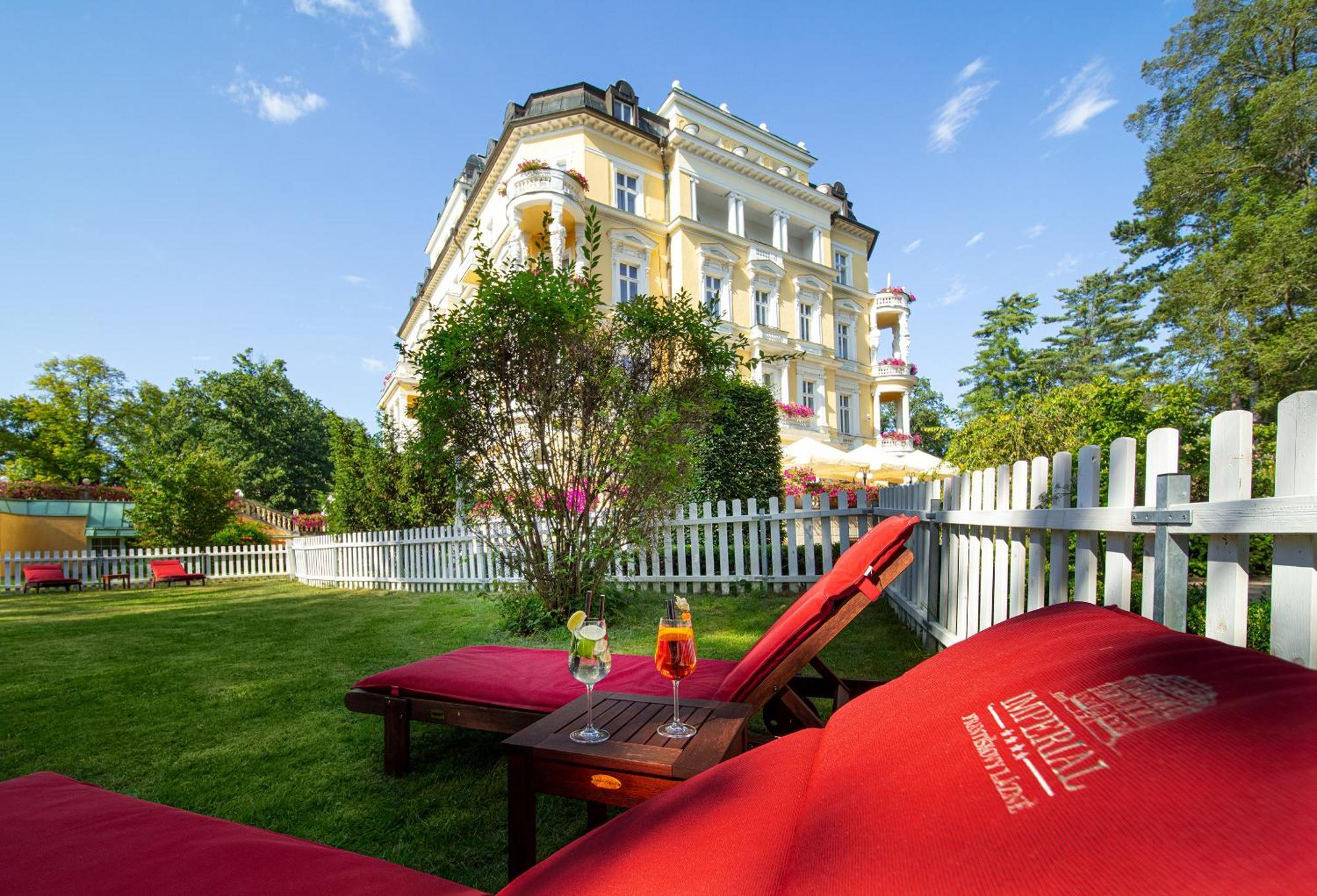Imperial Spa & Kurhotel Františkovy Lázně エクステリア 写真